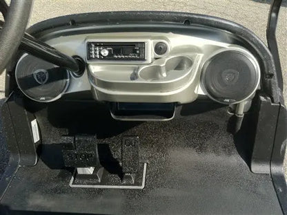 Precedent Elite Dash Cover with Radio Speaker Cutouts Nivel